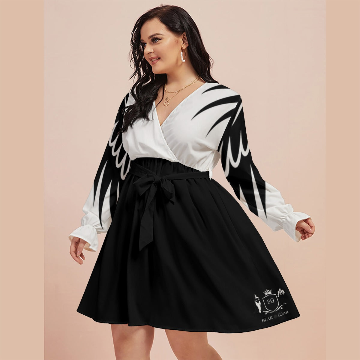 BLAK G3AR Women's V-neck Dress With Waistband (Plus Size)